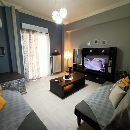 Couple'S Escape Apartment Atena Exterior foto